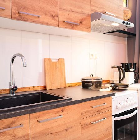 #222 Modernes City Apartment Im Herzen Von Нойс Екстериор снимка