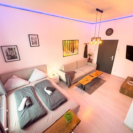 #222 Modernes City Apartment Im Herzen Von Нойс Екстериор снимка